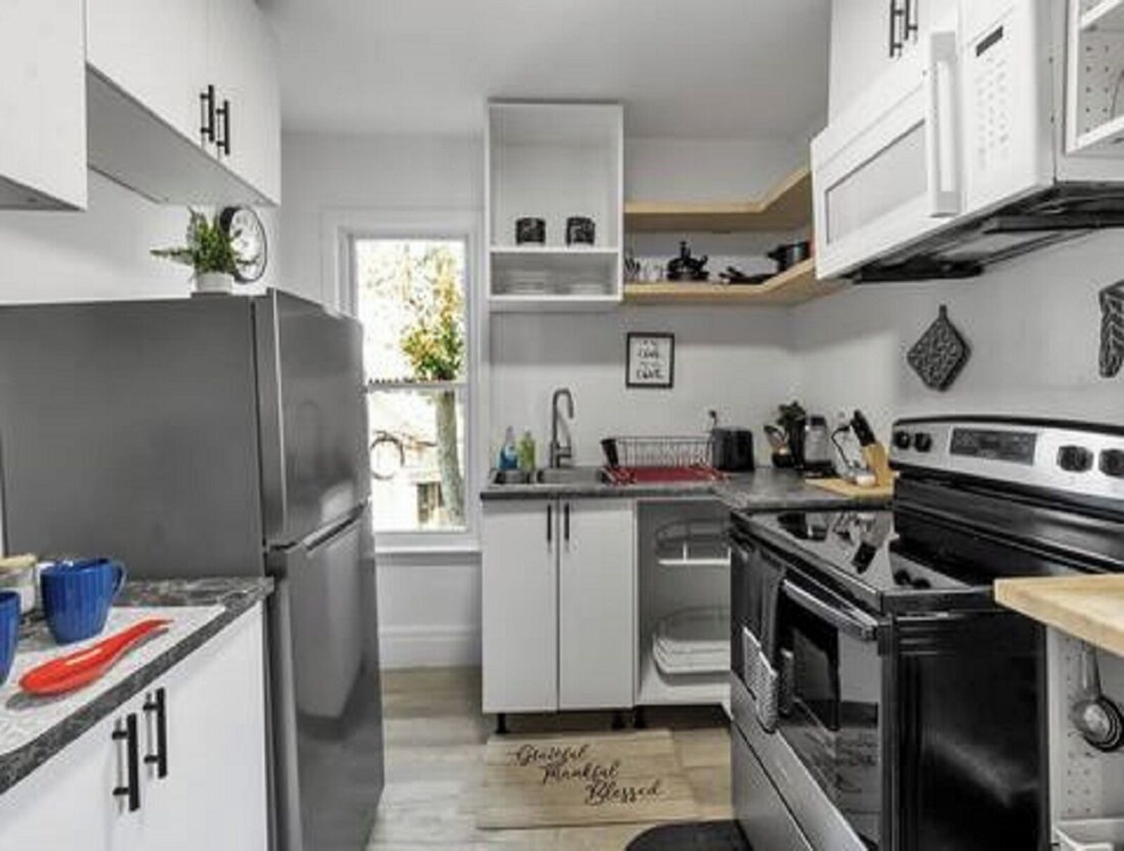 Kitchen inside the Buffalo Loft